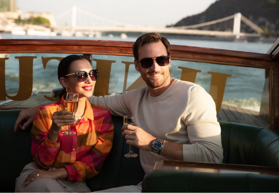 体验<br/>多瑙河日落巡游  感受布达佩斯无限浪漫之夜