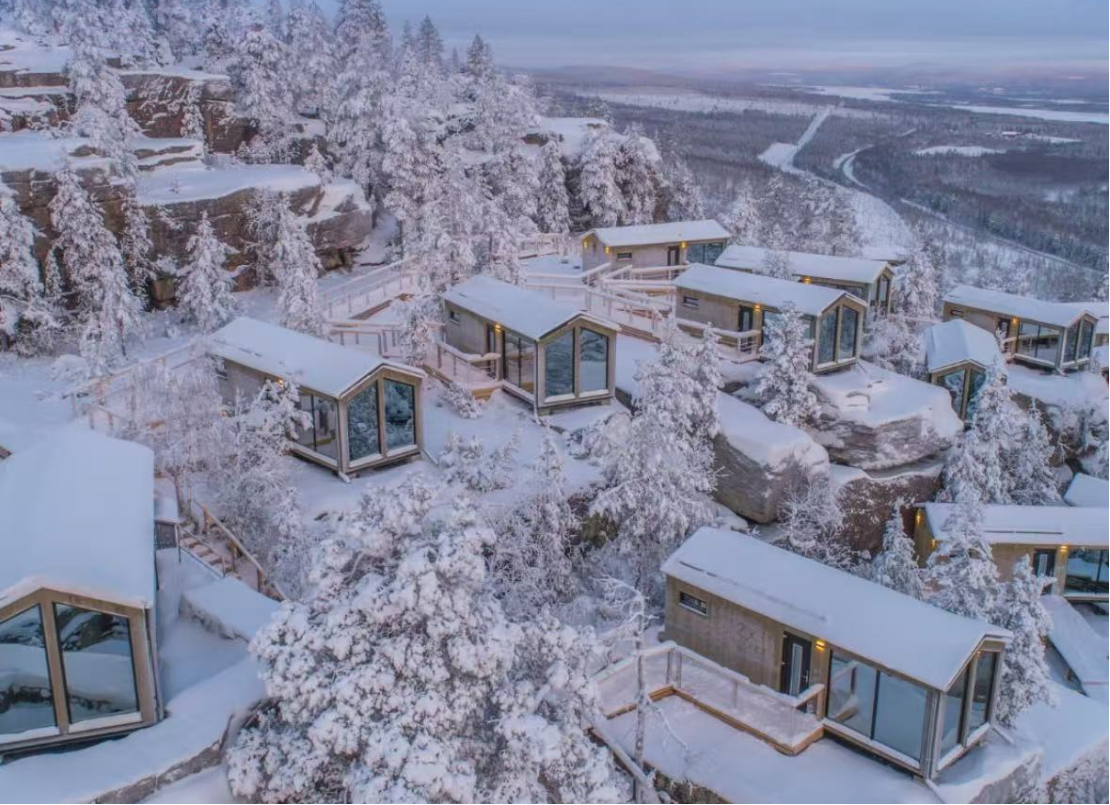 美宿<br/>极致北欧原野视觉体验 睡在极光下的玻璃木屋